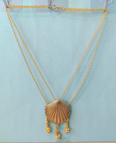 Gold tone row - tone, chains