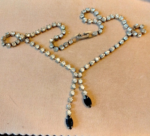 Row crystals chain - row,